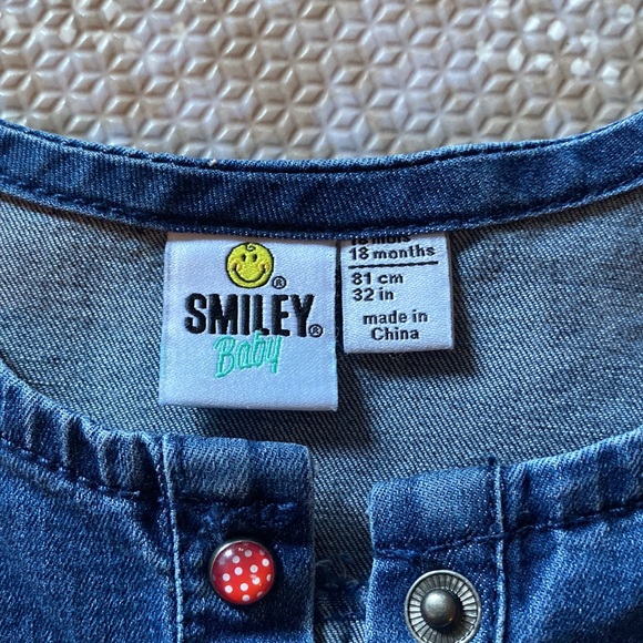 Smiley Baby Jean Dress w Patch detail - Picture 2 of 5